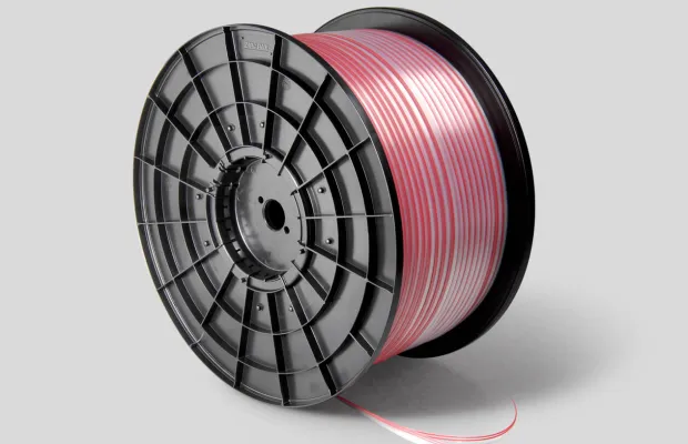 Plastic Spools & Reels: Plastic Spools & Reels