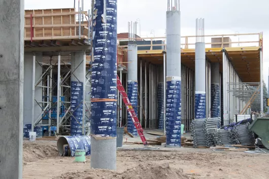 Sonotube Finish Free concrete forms on a construction site